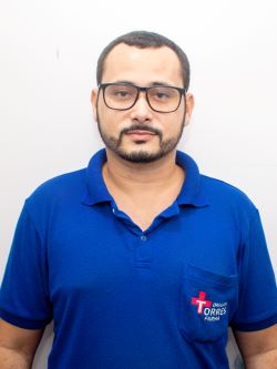 Paulo, balconista experiente e atencioso